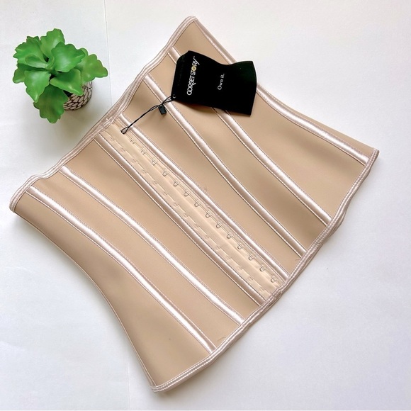 Corset Story Other - Corset Story Nude Latex Underbust Corset Waist Trainer NWT New with Tags